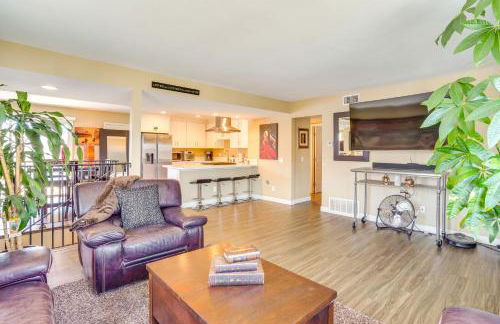 Newport Beach Vacation Rental Steps to Shore! - Photo 1