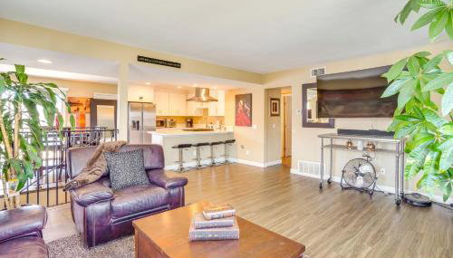 Newport Beach Vacation Rental: Steps to Shore! - Foto 1