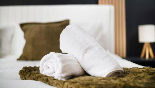 1BR Escape w Pool&Parking, Near Rvrwlk & Conv Ctr - Foto 4