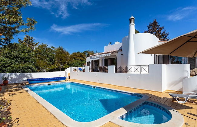 Floresta Fabulous Villa Close to Beach and Golf - Foto 1