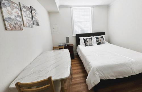 Entire 4 bedroom familyfriendly basement apartment, MetroWalk - Foto 15