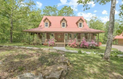 Wooded Retreat with game area and hot tub - Foto 31