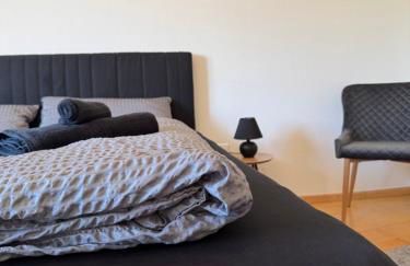 Emelies Sonnenwohnung mit Balkon - Foto 14