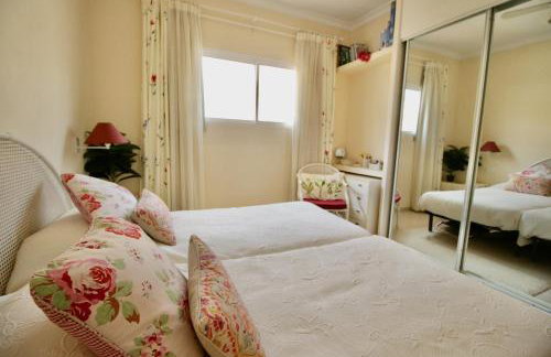 Book Inn Golf Park Sunny Cozy Apartment near the Ocean with large double terraces, fiber WIFI, 3 pools, bbq Tenerife South - Foto 84