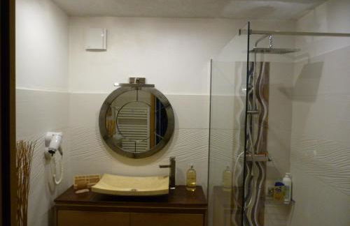 Au centre du Pradet et à 15 mn à pied des plages - Foto 11