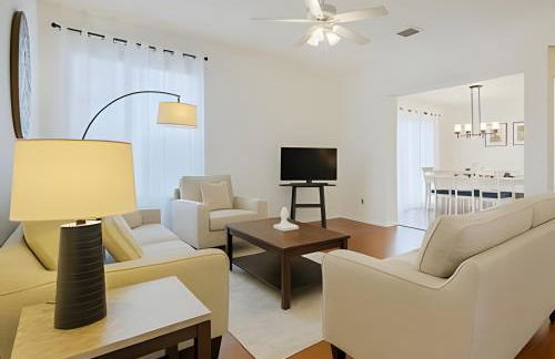 Casa 3 Quartos c/ Piscina perto da Disney! - Foto 5