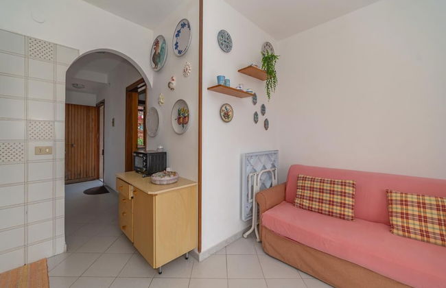 Bright and Panoramic Two-room Apartment - Foto 8