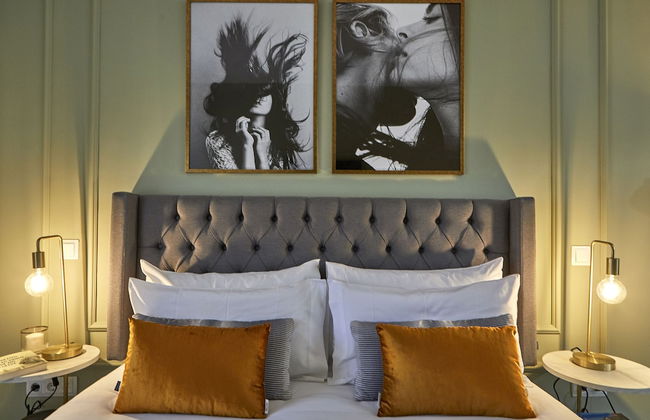 L&H La Latina - Photo 9