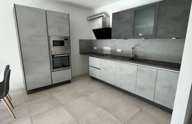 3 ZW 95 m2 Neubau Kostenlos Parkplatz im Hof - Foto 16