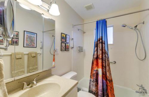 Hot Tub & Fire Pit: Serene Clifton Retreat! - Foto 18
