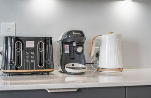 Luxury 3 bedroom with 2 bath at Plaistow opposite of station - Foto 43