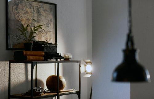 FOUNDRY - Business & Content Loft - 120 qm - Küche - Waschtrockner - Badewanne & Dusche - kostenloser Parkplatz - Smart TV - Foto 15