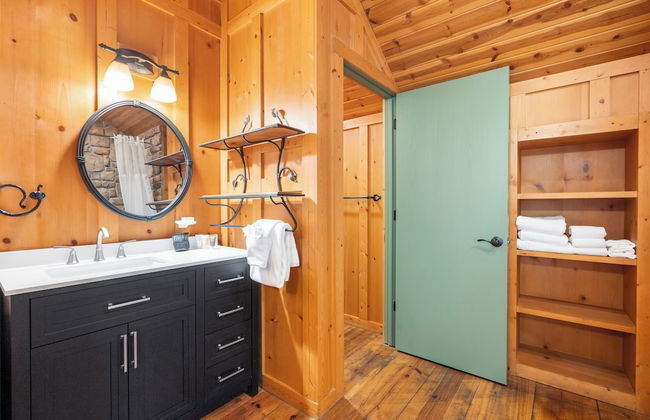 Cabins at Green Mountain - Photo 47