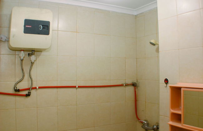 Warm And Homey Studio Room At Maple Park Sunter Apartment - Foto 12