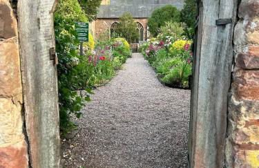 Beautiful Cottage Parking Central Dunster - Photo 38