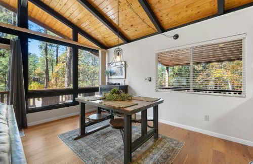 Ponderosa HideAway 4-BR CabinMtn ViewTrailsBrbq - Foto 15