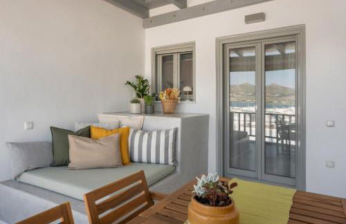 Naousa - 2BR House with Amazing View - Caper - Photo 3