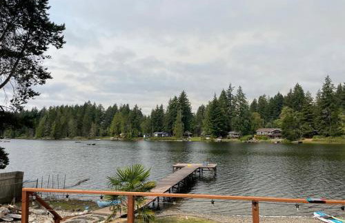 Peaceful Lakefront Retreat - Foto 1