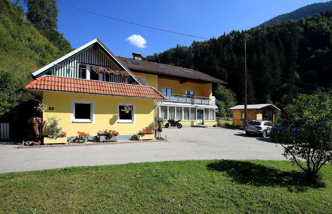 4 bedroom Apartment in Radenthein with garden - Photo 12