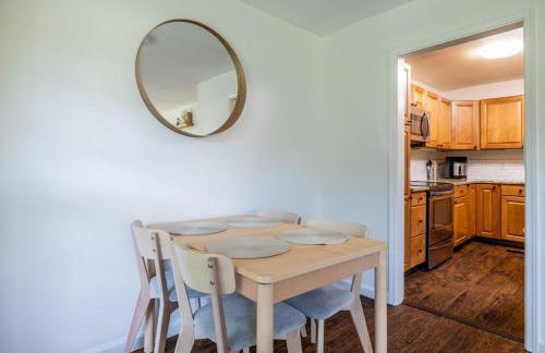 Cozy Duplex w King Bed 2 Full - Foto 12