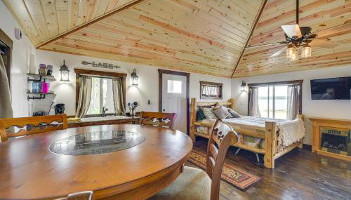 Cozy Studio with Community Docks in Stone Lake! - Foto 1