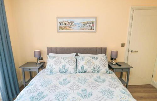 6 Fairfax Close - Photo 8