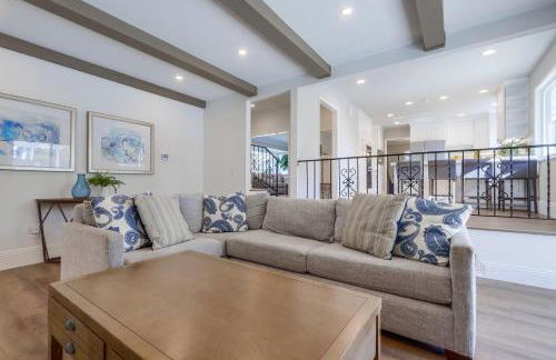 Gorgeous Upgraded 5 Bedroom & 3 Bath Home with pool - Foto 58