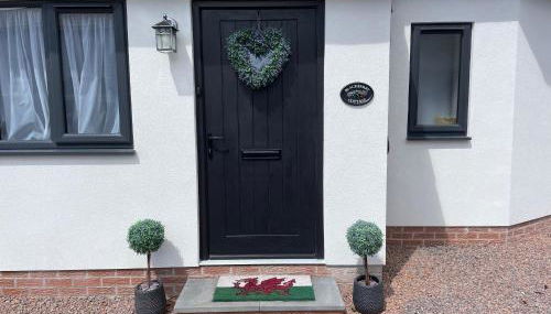 Blackberry Cottage - Photo 2