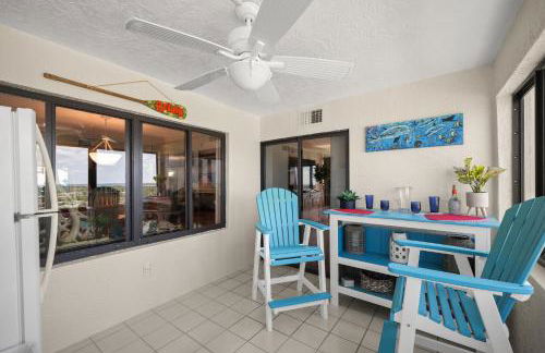 Oceanfront Penthouse #11B by Distinctive Beach Rentals - Foto 61