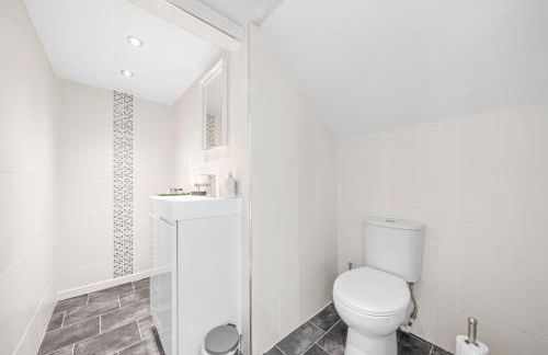 Perfect location for beach and golfing - Photo 4