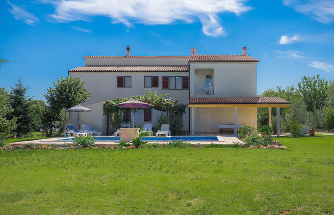 Ana Lucija - Foto 47