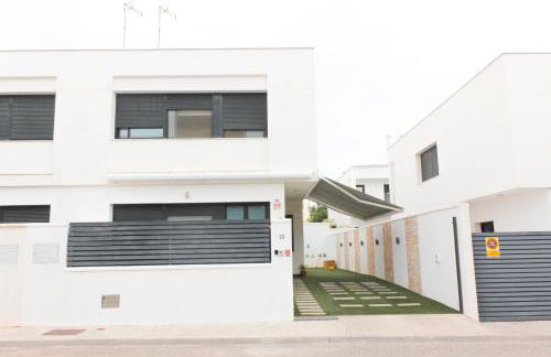 Sunrise & Pool Mairena Metro - Foto 26