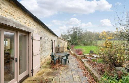 Converted Cotswold Barn in Chedworth - Tranquil Escape, Sleeps 4 - Foto 28