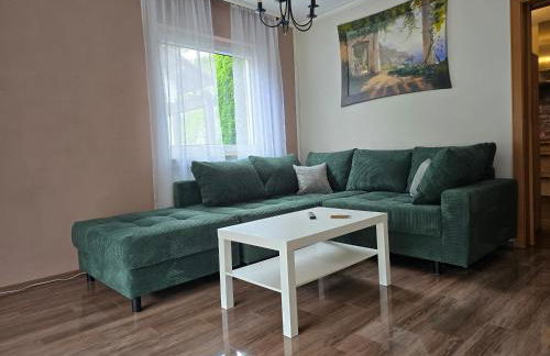 Marburg Apartment entspannter Erwin in ruhiger Waldrandlage mit Balkon und Kamin - Foto 4