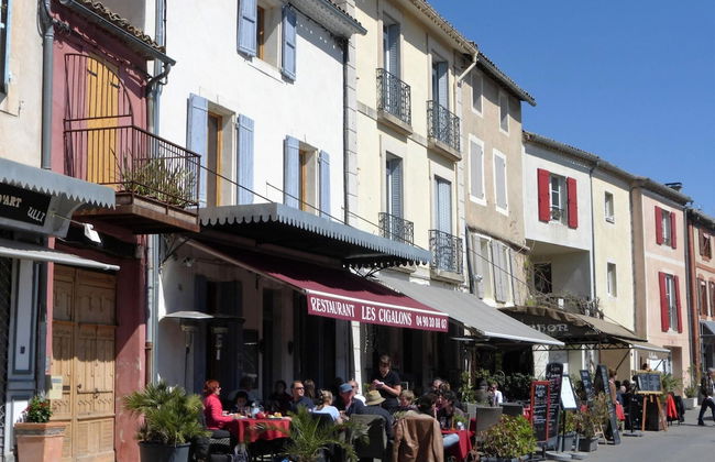 Cozy Noves Home With Pool Access - Foto 13