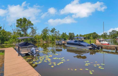 Lake Haven Retreat Private Dock & Peaceful Views - Photo 1