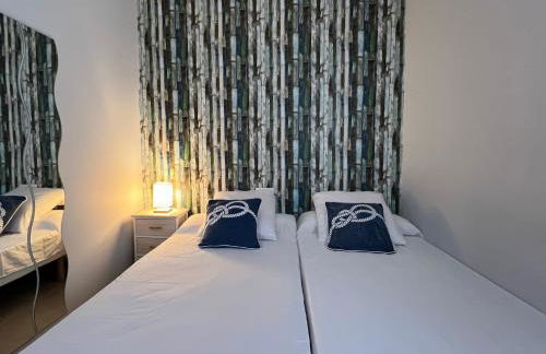 BLAU Apartamento frente a los canales y las puestas de sol de Roses - Foto 25