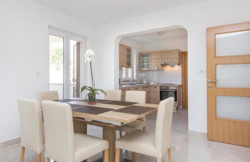 Apartment Damir for 8 Labin-Rabac - Foto 1