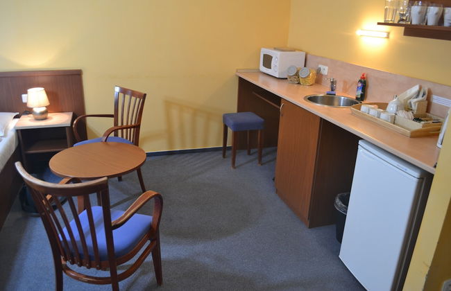 Aparthotel Austria Suites - Foto 33