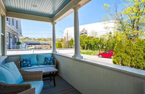 Historic Home and Cottage with Seaport View - Foto 22