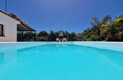 Casa con piscina privada y vistas - Foto 1