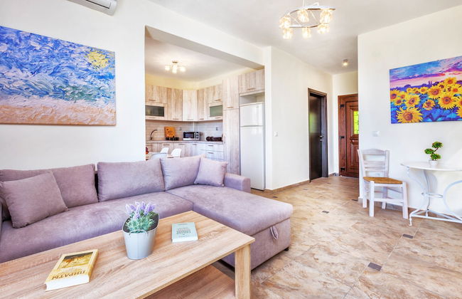 Sunset Villas - Photo 38