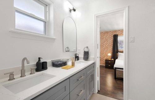 6BD Modern Rustic Retreat - Yard Pool & BBQ - Foto 29