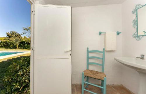 Villa con piscina cerca de la playa - Photo 23