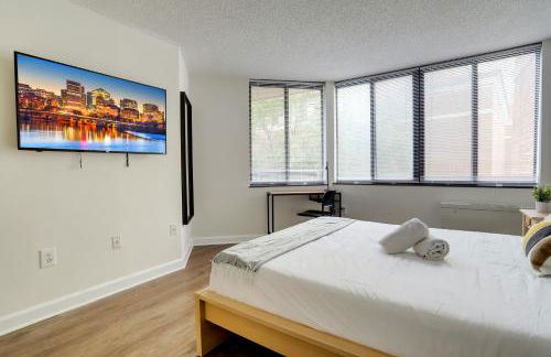 Spacious and Minimalist Apartment w Awesome Facilities - Foto 8