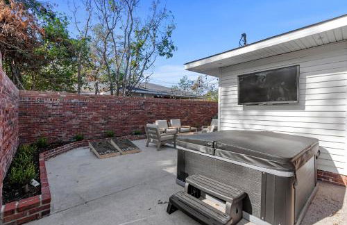 NEW 5 Star Luxury-Masters-Hot Tub-Fire Pit-EV Char - Foto 4