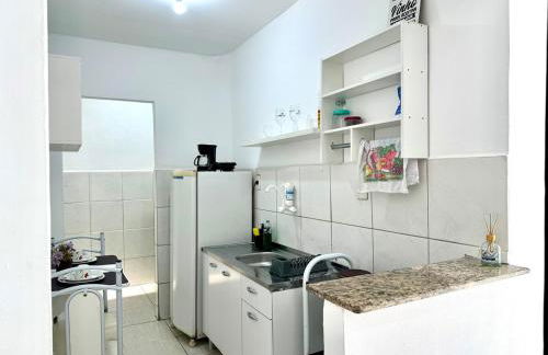 Lindo APT 05 em bairro central de Petrolina em prédio familiar - Foto 9