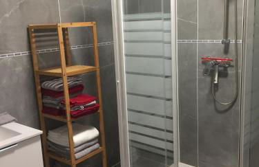 Montbard appartements au centre historique chez Delphine et Guillaume - Foto 24