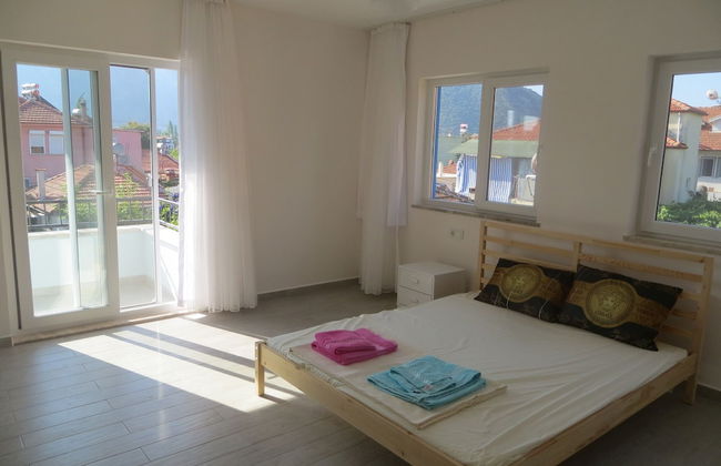 Villasleeps10-pool-bbq-mountainview-ac-parking - Foto 9