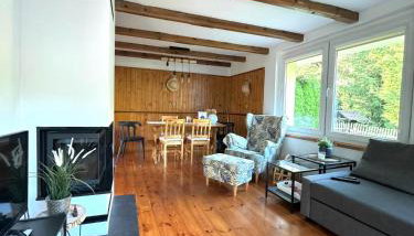 Domek nad Jeziorem Trzechowskim w lesie letniskowy na wsi - Foto 4